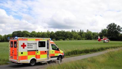 Bild: jma
Ein Rettungshubschrauber brachte den Schwerverletzen ins Klinikum Weiden.