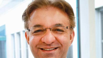 Bild:  Klinikum/Dietl/exb
Dr. Hischam Bassiouni, Chefarzt der Klinik für Neurochirurgie.