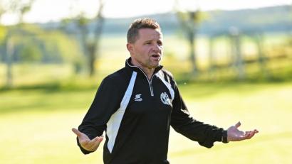 Bild: ref
Franz Koller, der neue Trainer der DJK Gebenbach, tritt mit seiner Mannschaft am Wochenende als Gastgeber beim Milde-Cup auf.