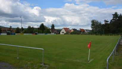 Bild: jr
Deutlich verbessert werden konnte inzwischen die Wasserversorgung der Fußballplätze auf dem Gelände des SV Pechbrunn-Groschlattengrün. Allerdings sind nach Angaben des Vereins weitere Maßnahmen notwendig.