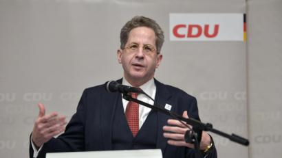 Archivbild: Heiko Rebsch/dpa
Der frühere Verfassungsschutz-Chef Hans-Georg Maaßen kommt am Freitag nach Weiden