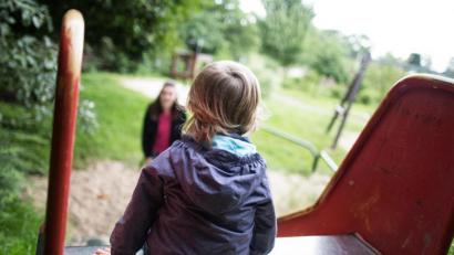 Symbolbild: Marcel Kusch/dpa
Auf der „Planer Höhe“ soll ein ILE-geförderter Spielplatz errichtet werden.