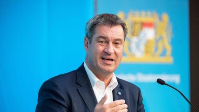 Bild: Matthias Balk/dpa
Markus Söder (CSU) will die Impfbereitschaft in der Bevölkerung steigern.