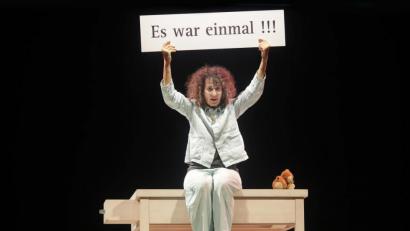 Bild: Wolfgang Steinbacher
Liora Hilb vom Theater La Senty Menti Frankfurt spielte am Dienstag beim Amberger Kindertheaterfestival im Stadttheater.