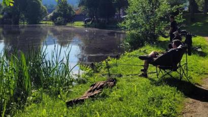 Bild: Fischereiverein Oberviechtach/exb
Zum ersten Mal fand das Königsfischen des Fischereivereins Oberviechtach am Hahnenweiher in Schönsee statt.