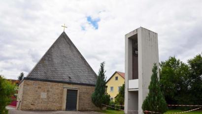 Bild: ü
Die Johanneskirche ist von Schimmelbefall geplagt. Geld und Helfer sollen das Problem richten.