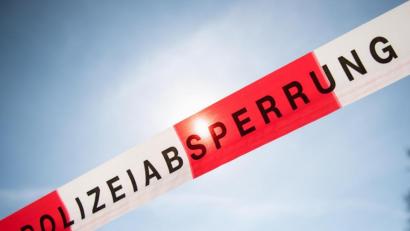 Symbolbild: Matthias Balk/dpa
Im Landkreis Bayreuth lag ein totes Baby im Müll. Die Kriminalpolizei Bayreuth hat den Fall übernommen.