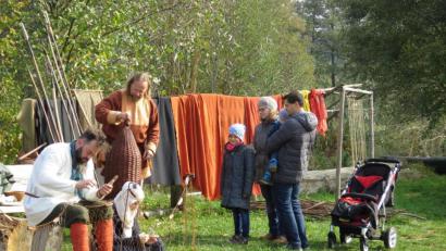 Archivbild: ubb
Beim Geschichtspark Bärnau-Tachov soll im Sondergebiet "Hammerweiher" eine Art Erlebnispark mit Wohnmobilstellplatz sowie Mittelalterzeltplatz für Familien und Schulen entstehen. In der vergangenen Stadtratssitzung beauftragte der Stadtrat das Büro Marktert, die Pläne für das Sondergebiet auszuarbeiten.