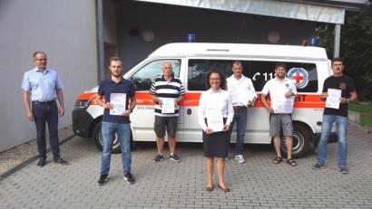 Bild: bkr
Bürgermeister Roman Schäfflers Dank galt Uwe Fraunholz, Werner Hübner, Peggy Motthes-Bayerl, Kai Wolf, Christian Kreutzer und Bernhard Wenning (von links).