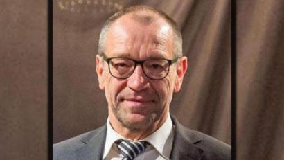 Bild: rn
Karl Lorenz, Freie Wähler Eschenbach, ärgert sich über Aussagen der CSU-Vorsitzenden Sabine Schultes.