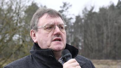 Archivbild: Petra Hartl
Bürgermeister Hans-Martin Schertl erklärte im Stadtrat die Hintergründe, wieso ein Nachtragshaushalt notwendig ist.