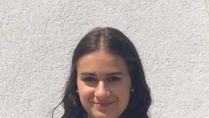 Bild: Antonia Tessmann
Laura Tessmann hat ihre Schullaufbahn am Max-Reger-Gymnasium mit einem beeindruckenden Abitur abgeschlossen. Ihr Schnitt streift die 0,7. Sie sagt, sie hat sich über die Jahre eine Methode zurechtgelegt, mit der sie enorm effizient lernen kann.