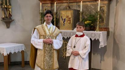 Bild: Rebekka Völkl/exb
Patrick Völkl ist neuer Ministrant in Flossenbürg.