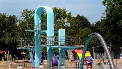 Bild: Stephan Huber
Bislang gibt es noch keine Erkenntnisse darüber, warum ein 13-Jähriger am Donnerstag im Hockermühlbad in Amberg tödlich verunglückt ist.