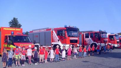 Bild: rpp
Einen besonderen und schönen Abend mit Feuerwehr, Eis und Vorschuldisco erlebten die Vorschulkinder des Kinderhauses Pusteblume.