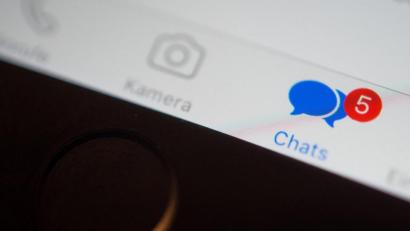 Bild: Lino Mirgeler
Weil eine Frau ständig pornografische Bilder an ihren Ex-Freund verschickte, musste sie sich jetzt vor Gericht verantworten.