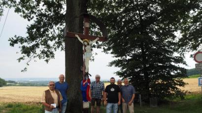 Bild: krb
Der Waldverein nahm sich des „Rotes Kreuz“ bei der Ortschaft Aich an.