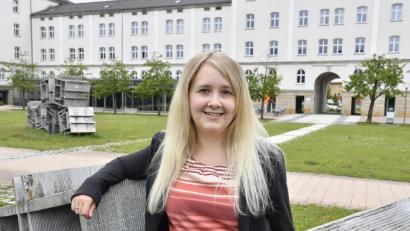 Bild: Petra Hartl
Elisabeth Schmidl (30) aus Amberg promoviert an der OTH Amberg-Weiden.