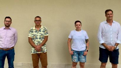 Bild: cwh
Gruppenbild mit einer neu gewählten Dame beim Handballclub: (von links) Kassier Marco Forster, der zurückgetretene Schriftführer Wolfgang Thom und seine Nachfolgerin Hermine Ohlmann sowie Vorsitzender Christian Rohrbach.