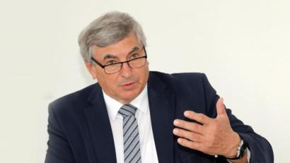 Bild: Gerhard Götz
Bundestagsabgeordneter Karl Holmeier, CSU, macht 2021 Schluss. Der neue Kandidat könnte wieder aus dem Landkreis Schwandorf kommen.