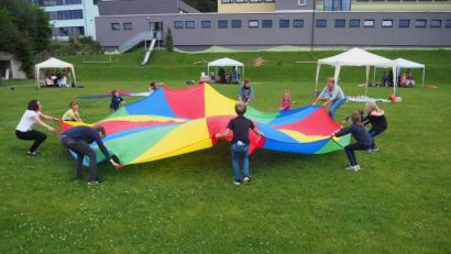 Bild: stn
Großen Spaß hatten die Kinder beim Spielen mit dem Schwungtuch.