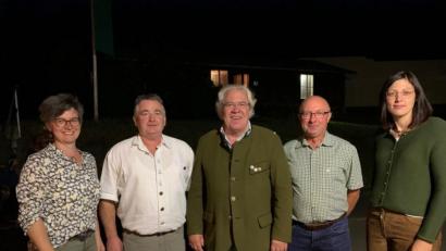 Bild: Schlagenhaufer/exb
Die neue Führung der Jäger-Kreisgruppe (von links): Tanja Schlagenhaufer, Dietmar Maier, Burkhard Graf Beissel von Gymnich, Herbert Obermeier und Marina Baier.