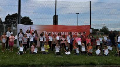 Bild: Julia Ritter/exb
Die Teilnehmer der Kinder-Turn-Olympiade.