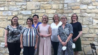 Bild: Kathrin Fischer/exb
Der neu gewählte Vorstand der Frauen-Union Amberg Stadt (von links): Christina Heinrich, Beate Wollmann, Heide Lotter, Susanne Herding. Andrea Widder, Gertraud Neiswirth und Kathrin Fischer.