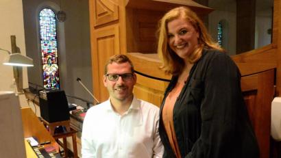 Bild: Kunz
Maximilian Betz und Sabine Lahm begeistern bei Konzert in Herz Jesu.
