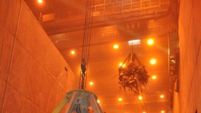 Bild: Stefan Karl/exb
Rund 300 Tonnen Sperrmüll aus der Hochwasserregion Ahrweiler werden wöchentlich im Müllkraftwerk Schwandorf thermisch verwertet.