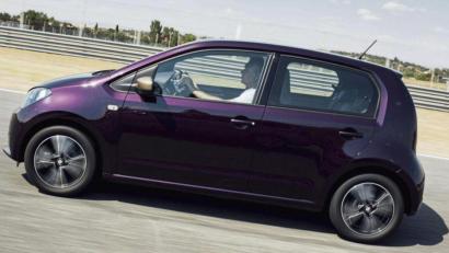 Bild: Seat/dpa
Mini Mii: Der Stadtfloh von Seat rangiert von der Größe her noch unter dem Kleinwagen Ibiza.