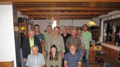 Bild: Gemeinde Kulmain/exb
Das neue Vorstandsteam der Jagdgenossenschaft Oberwappenöst mit Jagdvorsteher Josef Popp, Julia Märkl, Alfred Lautenbacher (vorne von links) sowie Günter Kopp, Klaus Käs, Ludwig Birkner, Josef Märkl, Michael Braun, Josef Tretter, Martin Wisniewski und Christian Krauß (hinten, von links).