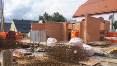 Bild: ws
Bei den Vergaben war auch wieder der Bau des neuen Rathauses dabei. Für Natursteinarbeiten werden rund 350.000 Euro ausgegeben.