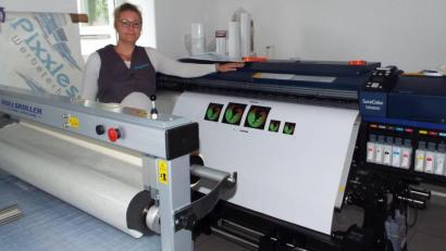 Bild: e
Pixxless-Inhaberin Sabine Reuß-Winkler in ihrem neuen Geschäft.