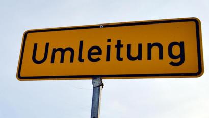 Bild:  Marc Tirl/dpa
Umleitung