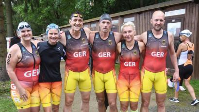 Bild: Gabi Schönberger
Fast ein Heimspiel für die deutschen Athleten (von links): Alice Schmidkunz, Silke Fersch, Marcus Schattner, Holger Räth, Sandra Morawitz und Pierre Jander.
