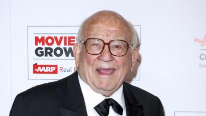Archivbild: Rich Fury/dpa
Der «Lou Grant»-Schauspieler Ed Asner ist im Alter von 91 Jahren verstorben. Laut Angaben seiner Familie und seines Sprechers ist Asner im Kreise seiner Familie am Morgen des 29.08.2021 verstorben.