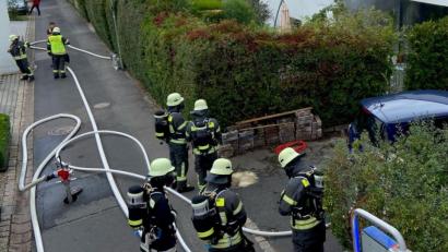 Bild: Gustl Beer
Bei einem Kellerbrand in einem Wohnhaus in Weiden wird am Sonntag ein Bewohner schwer verletzt.