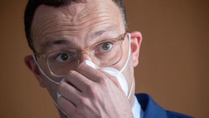 Bild: Stefan Sauer
Bundesgesundheitsminister Jens Spahn (CDU) ist nicht grundsätzlich gegen das 2G-Modell. Foto: Stefan Sauer/dpa