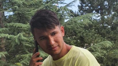 Bild: exb
Seit 2015 lebt Karim Haydari aus Afghanistan in Deutschland. Um auch andere Flüchtlinge bestmöglich unterstützen zu können, gründet er den Verein "Second Chance".