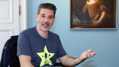 Bild: Gerhard Götz
Rick Kavanian hat im Hotel Bayerischer Hof in München die Fragen von Oberpfalz-Medien beantwortet.