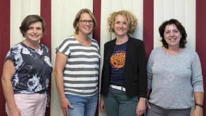 Bild: Herbert Schuster/exb
Der neuen Spitze der Turnabteilung des TSV Detag gehören an (von links): Monika Sajons als Kassier, Eva Ernst als Vorstand, Christina Gareis als zweiter Vorstand und Anita Kraus als Schriftführerin.