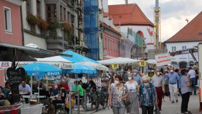 Bild: kro
Weniger als die Jahre zuvor war auf dem Tirschenreuther Herbstmarkt am Sonntag los.