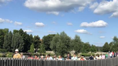 Bild: Leben Plus/Janka Hannemann-Mathes/exb
36 Teilnehmer waren beim vergangenen Stadtspaziergang dabei.