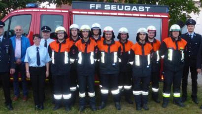 Bild: bk
Nach der erfolgreich abgelegten Leistungsprüfung: die Löschgruppe der Seugaster Feuerwehr.