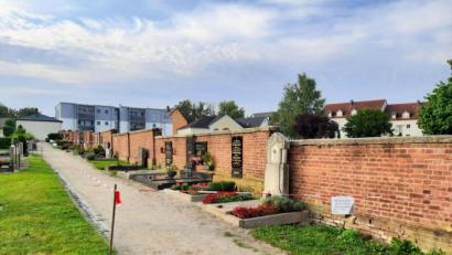 Bild: Bernd Müller, Stadt Amberg/exb
Dieser Teilbereich des Dreifaltigkeitsfriedhofs ist derzeit gesperrt.