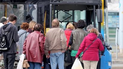 Symbolbild: Jan Woitas
Öffentlicher Nahverkehr