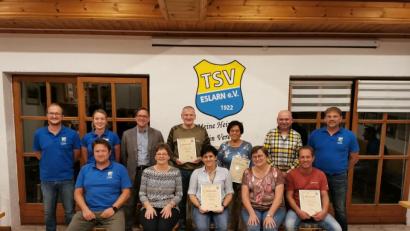 Bild: gz
Der TSV Eslarn hat zahlreiche langjährige Mitglieder in seinen Reihen, die dem Verein zum Teil bis zu 50 Jahre die Treue halten.