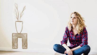 Bild:  Uwe Umstätter/Westend61/dpa
Umgezogen, neue Möbel bestellt – und nichts kommt. Die Möbelindustrie muss aktuell mit Lieferengpässen kämpfen.