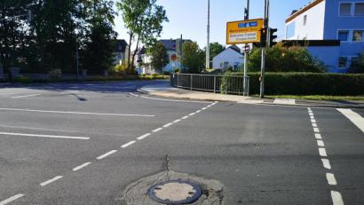 Bild: lnz
Von Beschwerden über die Ampelschaltung an der Kreuzung auf der Färberbrücke berichtete Matthias Gradl (WG Zukunft) im Stadtrat. Ältere Leute mit Rollator hätten mitunter Probleme, die Straße bei Grün rechtzeitig zu überqueren.